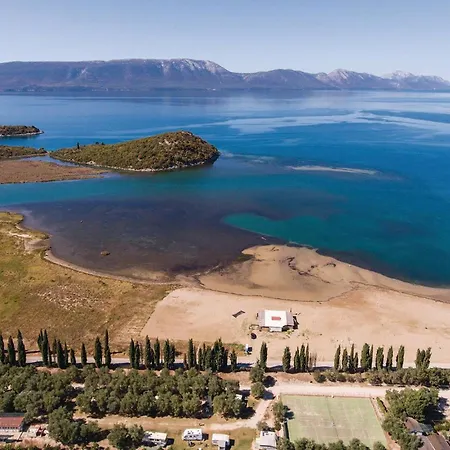 Awesome In Rogotin-ploce Appartement Rogotin