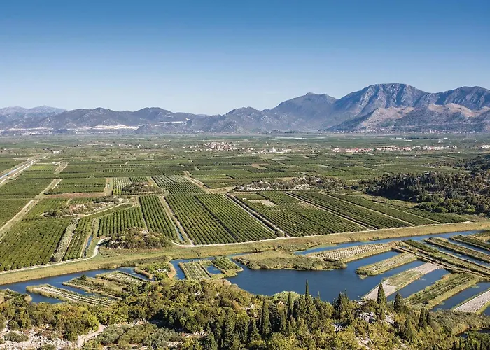 Daire Awesome In Rogotin-ploce Rogotin