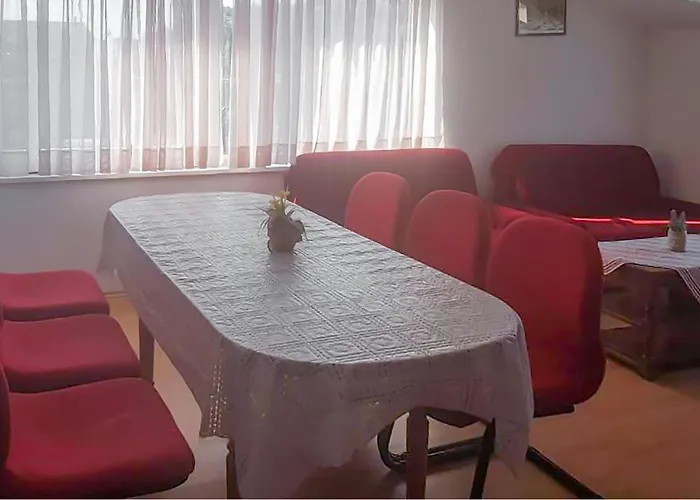 Apartment Awesome In Rogotin-ploce *