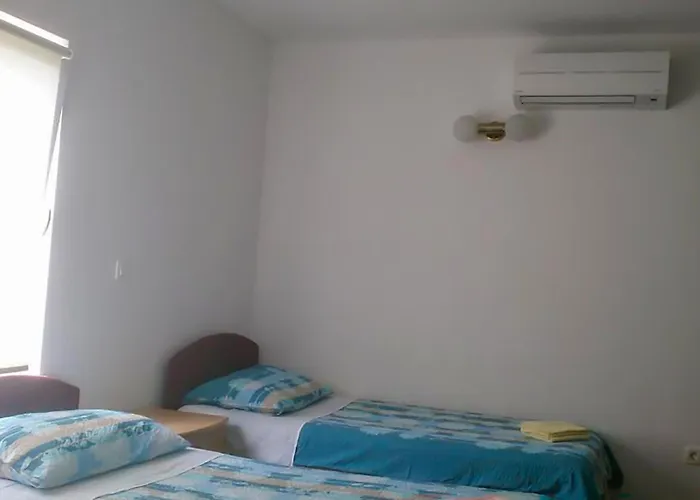 Awesome In Rogotin-ploce Διαμέρισμα Rogotin