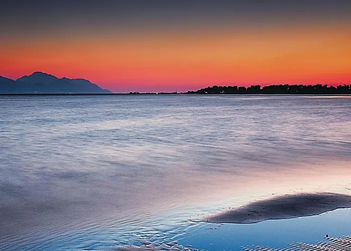 Διαμέρισμα Awesome In Rogotin-ploce